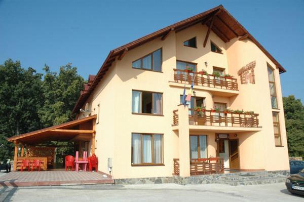 Pension Teleptean Окна-Шугатаг Экстерьер фото